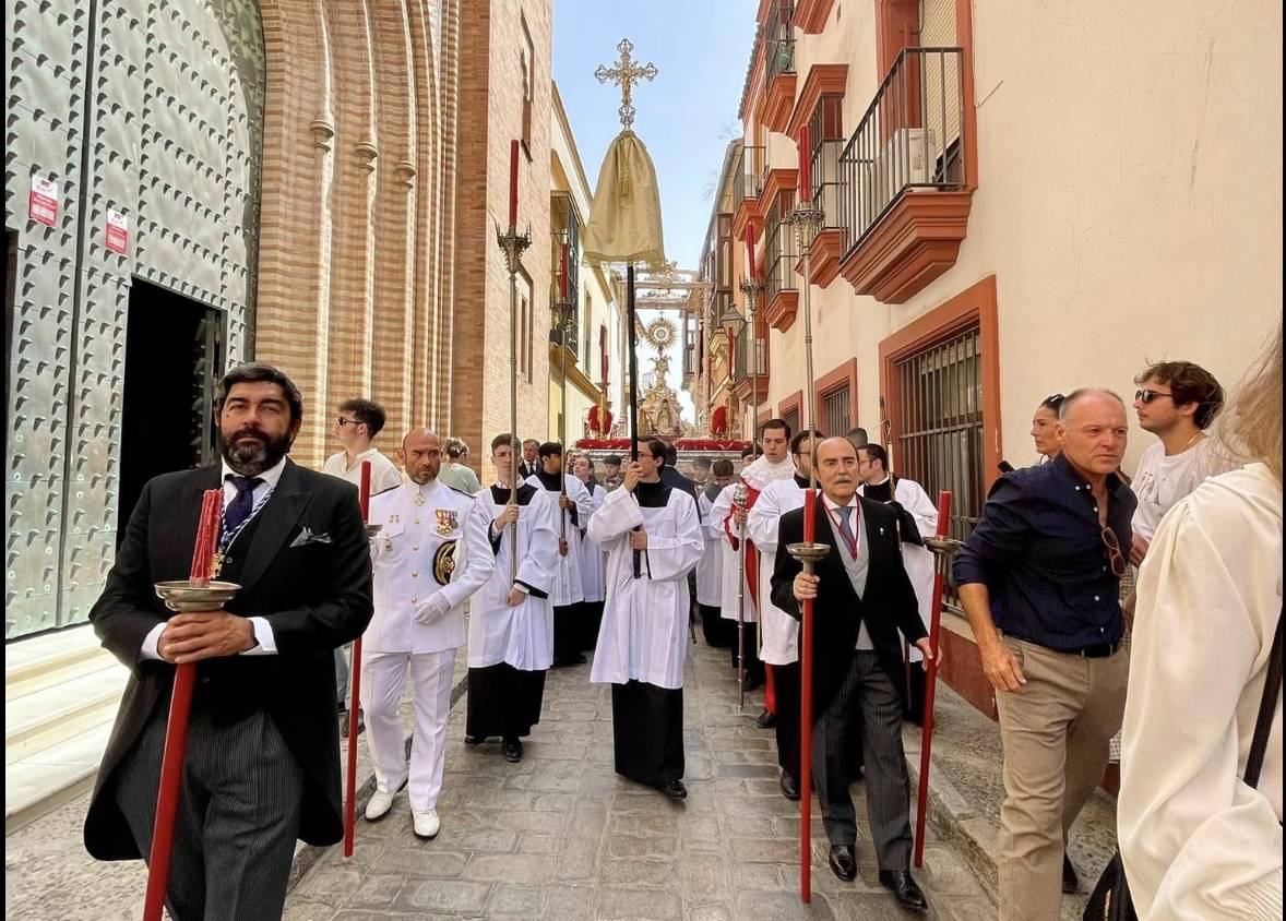 La Sacramental de Santiago de Jerez edita un cartel para anunciar su procesión del Corpus