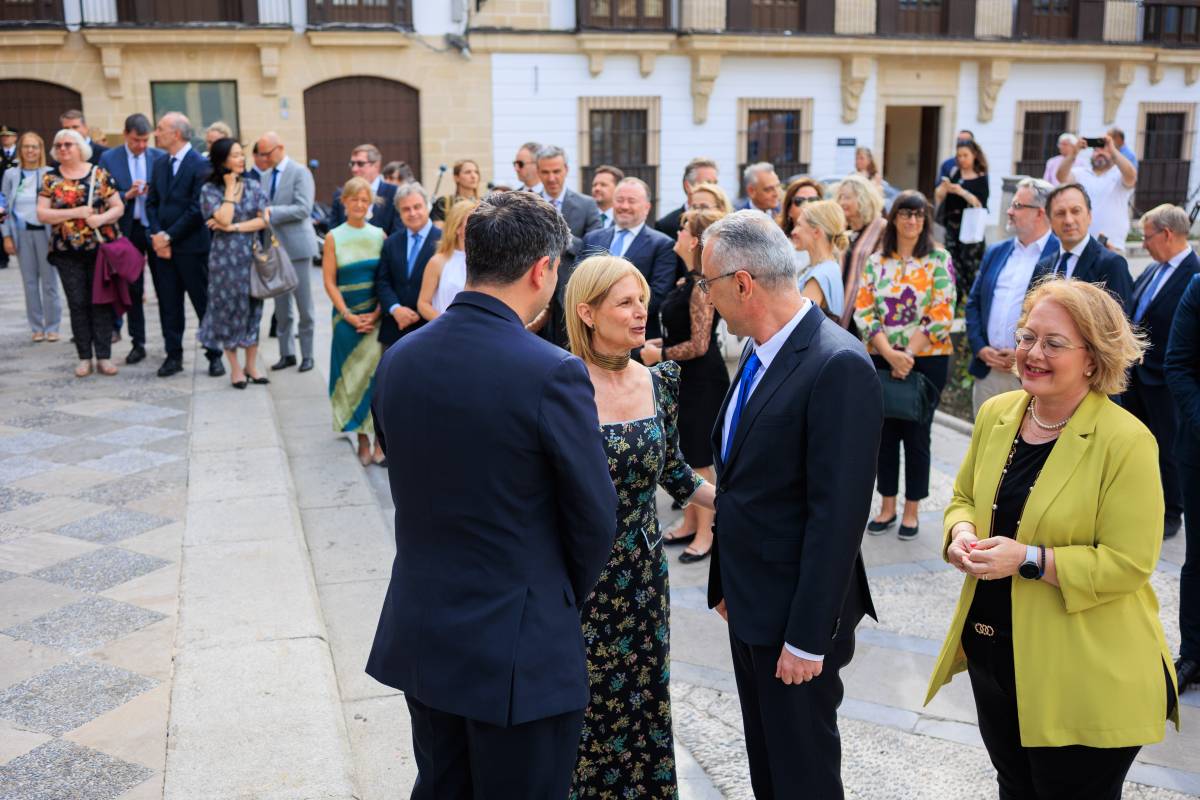 EMBAJADORES DE LA UNION EUROPEA DE VISITA EN JEREZ