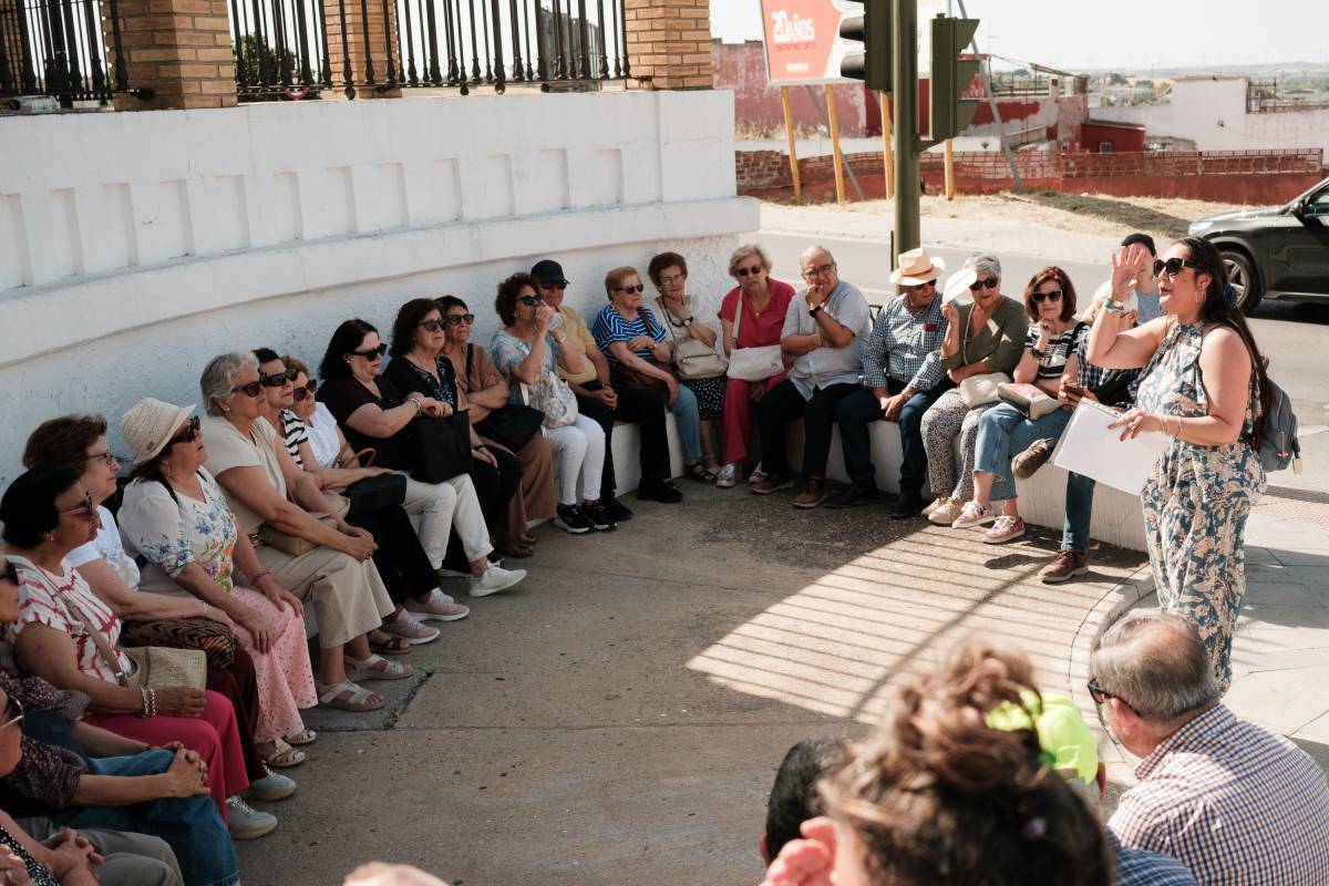 Ruta barrios gitanos, Mujeres Gitanas FAKALI - JUAN CARLOS TORO Ruta barrios gitanos, Mujeres Gitanas FAKALI