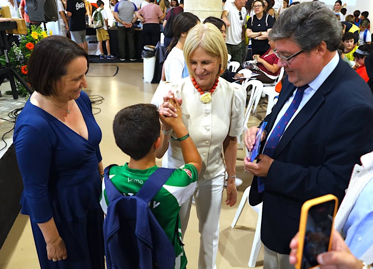 La Feria de la Ciencia de Jerez abre con un desafío a la IA: 