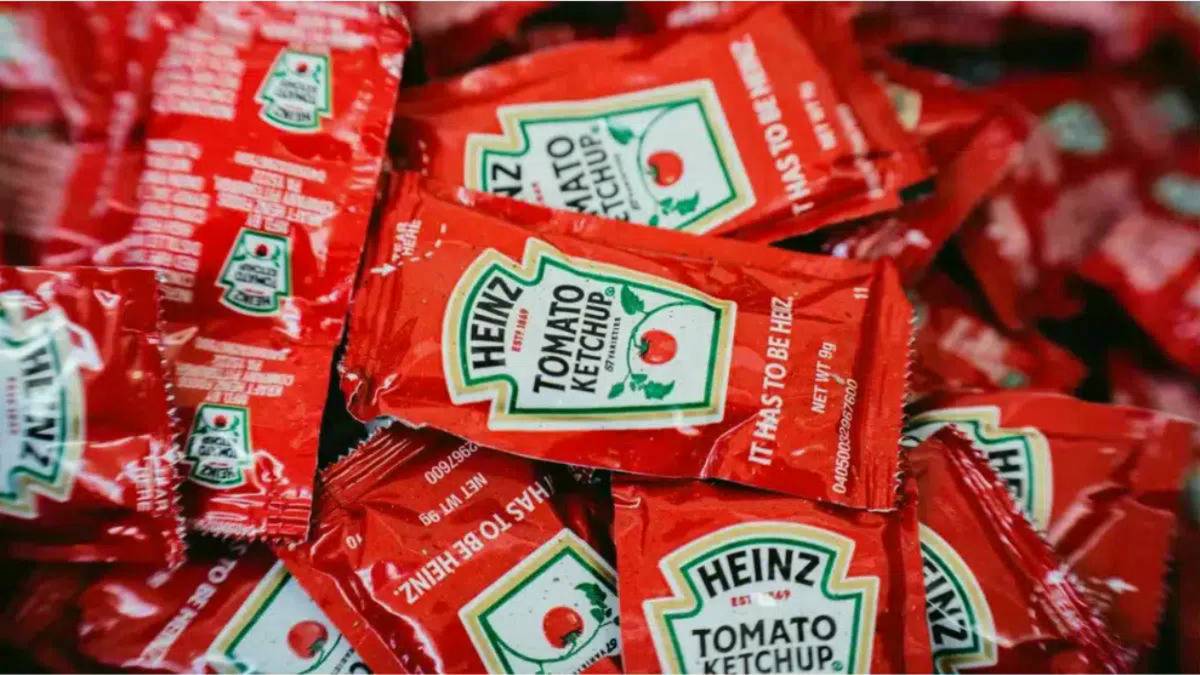 Adiós a los sobres de ketchup y mayonesa en los bares: estas son las alternativas que tienen los negocios