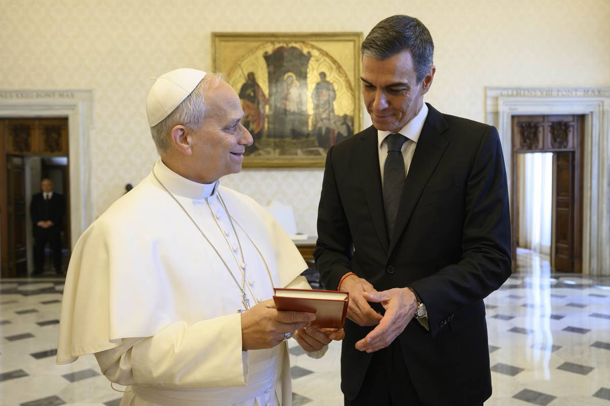 Pedro Sánchez, desde Roma, descarta el adelanto electoral tras la entrada de la UCO en la sede del PSOE