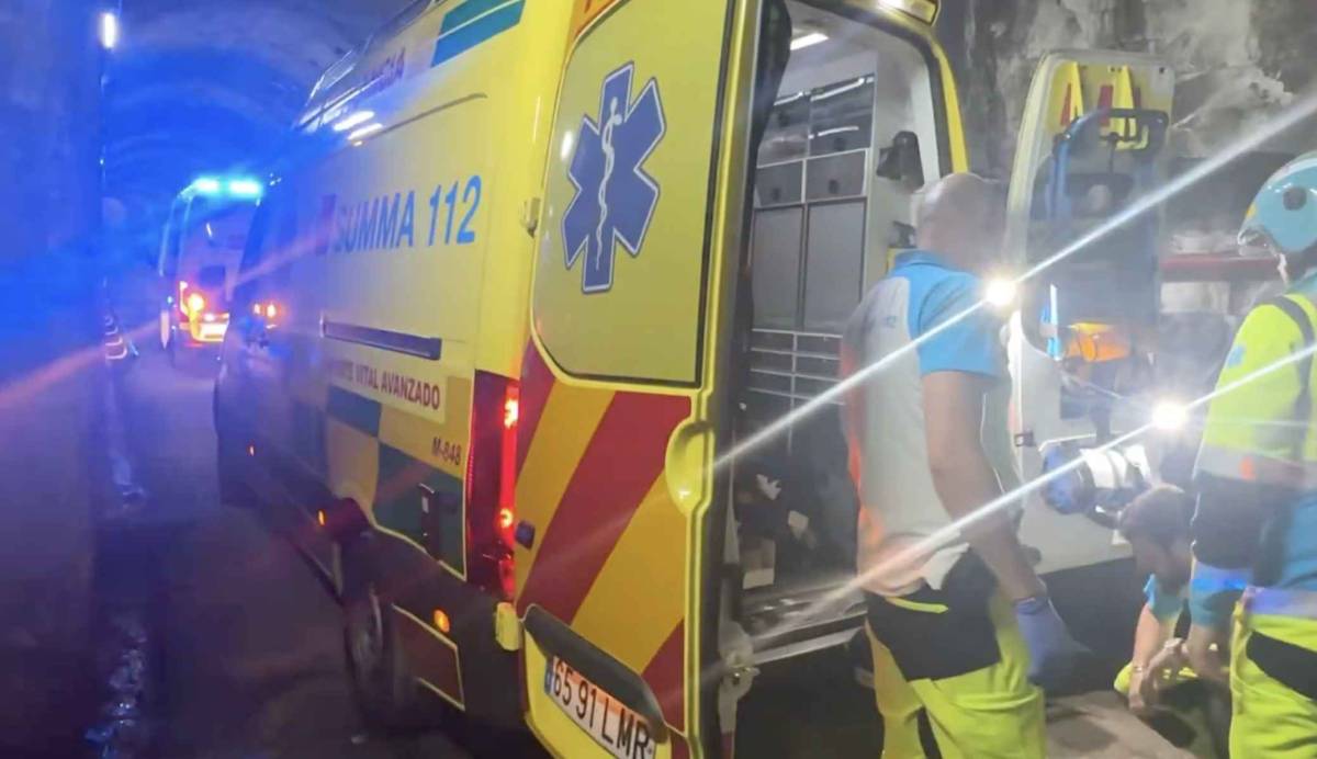 Muere un trabajador de mantenimiento tras ser golpeado en un túnel de Cercanías por una retroexcavadora