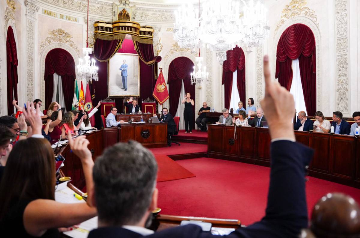 CSIF denuncia 'sobrecarga' en los trabajadores municipales de Cádiz por la falta de plantilla