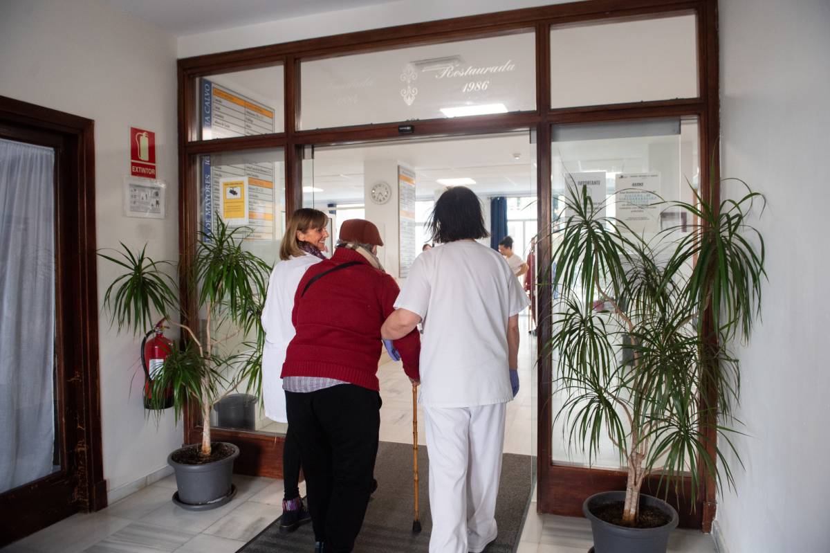 Diputación se hace cargo de los mayores y de las propias monjas de una residencia de Cádiz por falta de vocaciones
