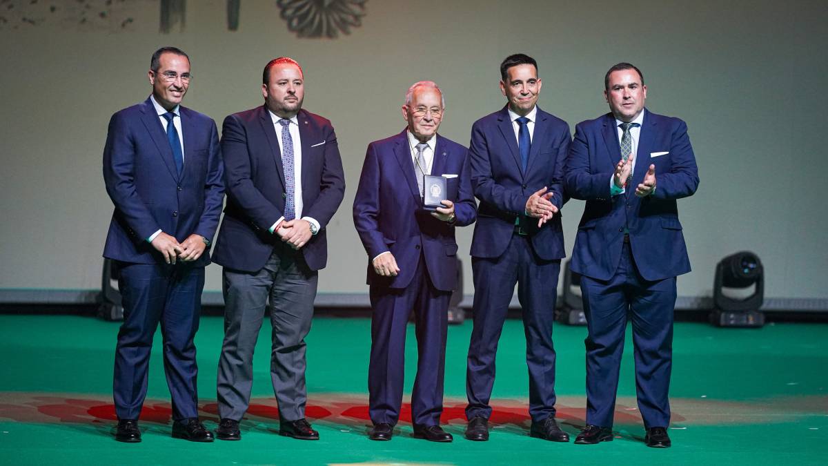 Medallas de oro diputación de Sevilla 