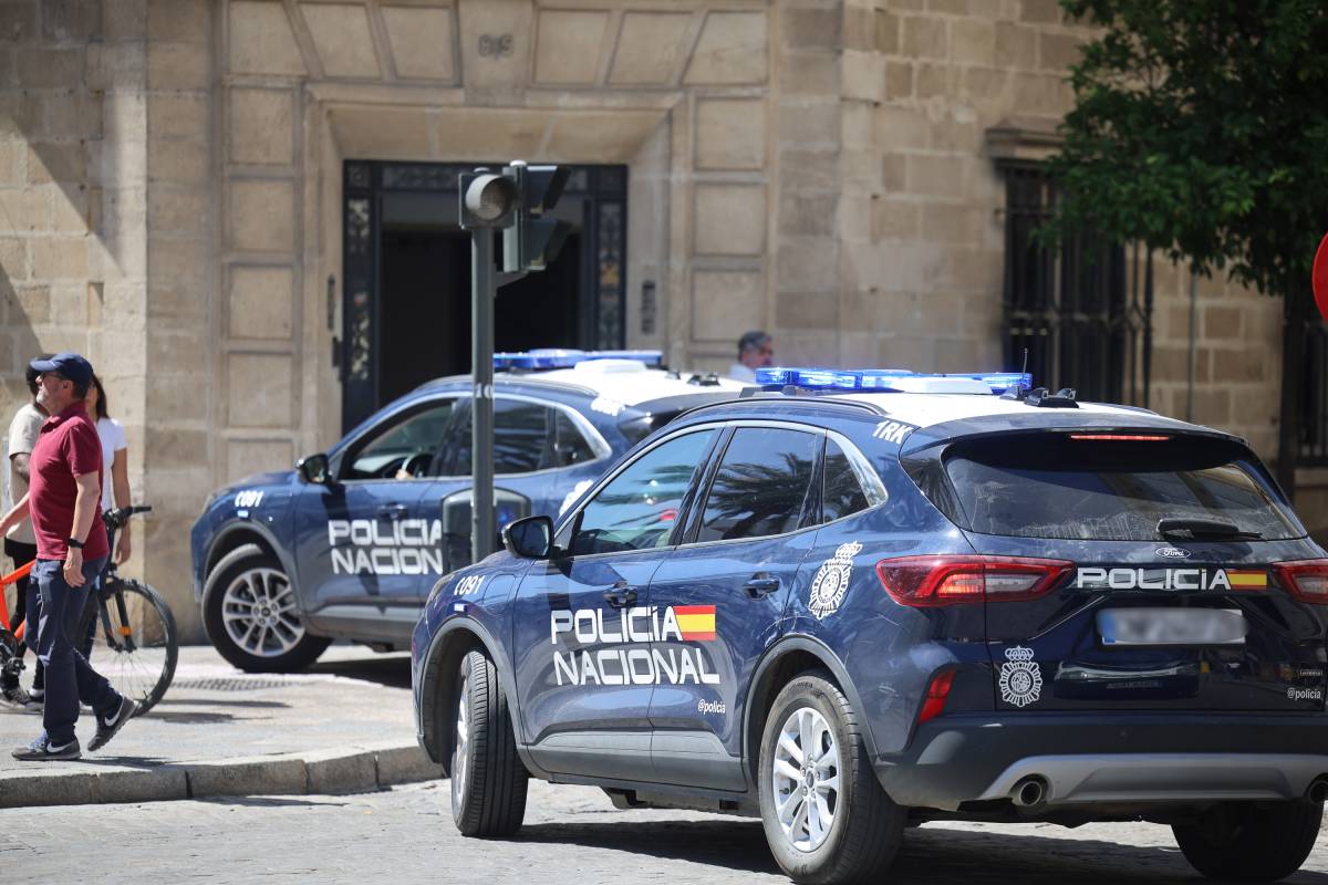 Policia local y nacional Jerez 