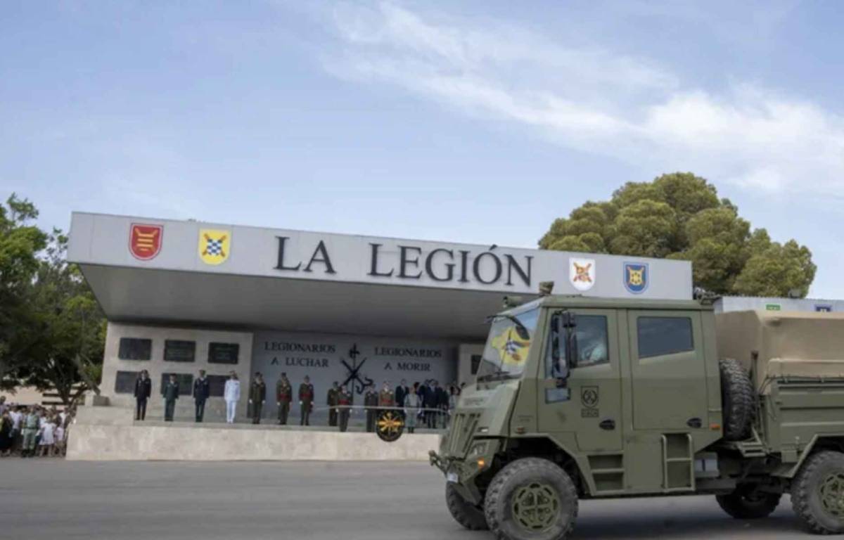 Once meses de cárcel a un legionario por amenazar y agredir a un sargento: 