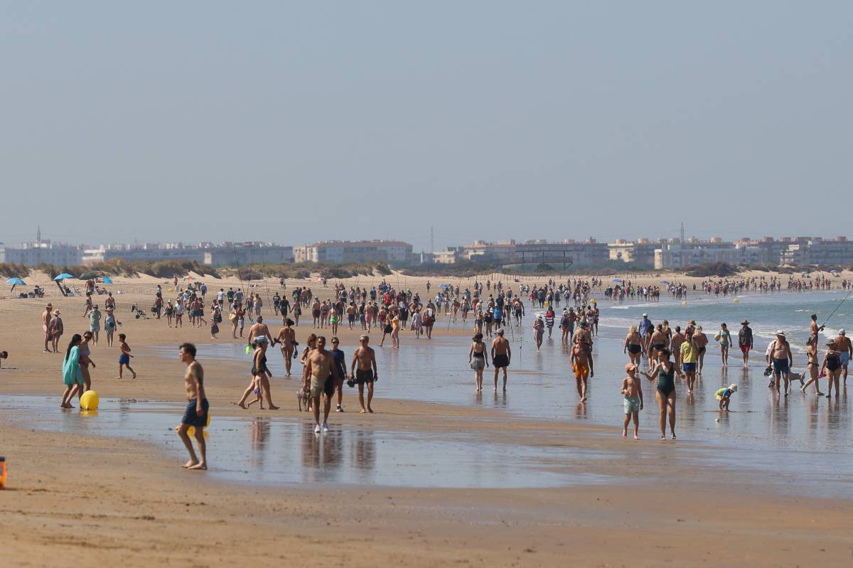 ¿Primera ola de calor pre-verano?: un brusco ascenso térmico sacudirá Andalucía desde este miércoles