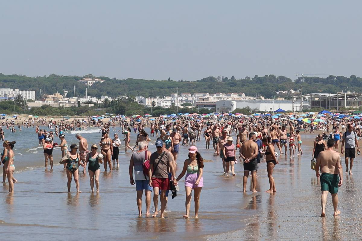 Andalucía afronta otro golpe de calor: aviso amarillo en tres provincias por máximas de 39 grados este lunes