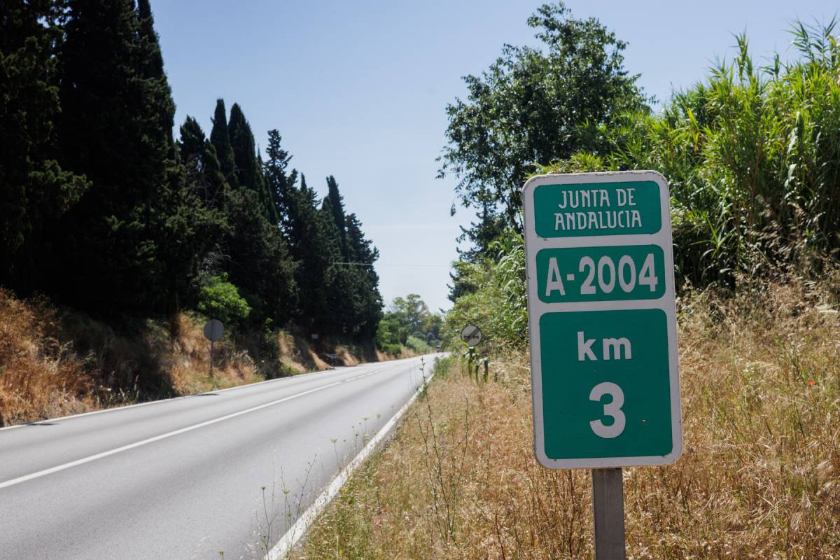 A 2004 CARRETERA DE CARTUJA