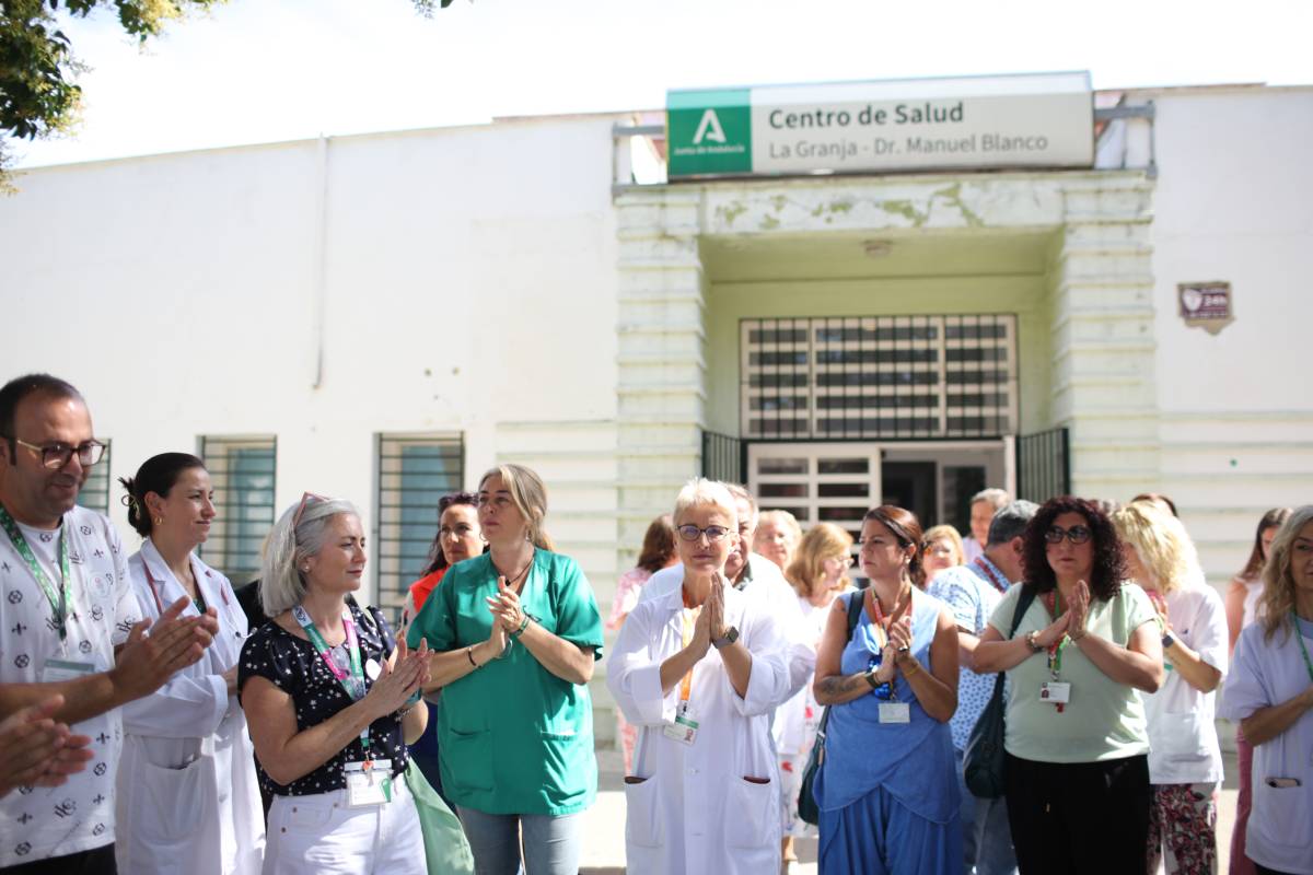Concentración agresiones centro de Salud la Granja - DR. Manuel Blanco, Jerez 