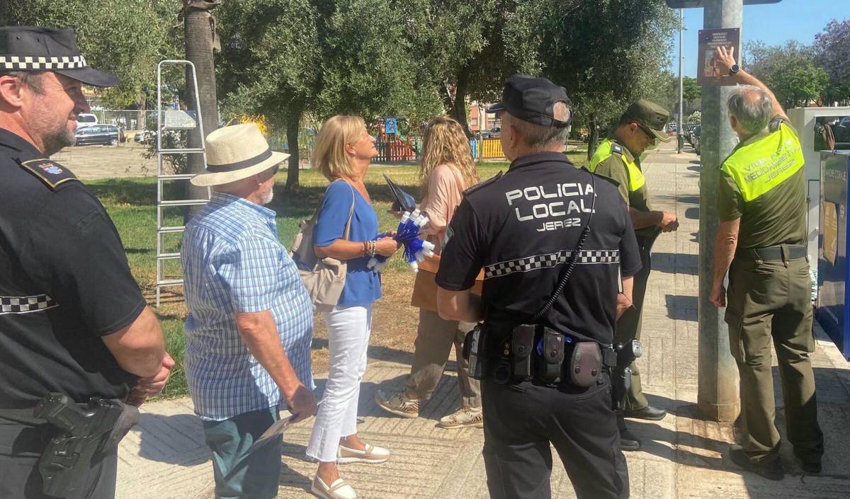 Jerez lanza una campaña sobre heces y micciones de mascotas de cara al verano - Jerez lanza una campaña sobre heces y micciones de mascotas de cara al verano