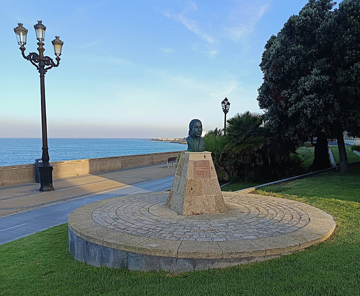 Monumento a La Perla de Cádiz, vista general. - 