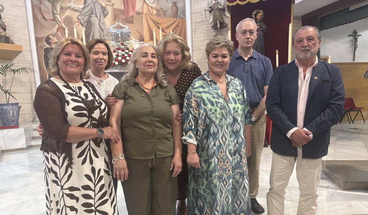 Homenaje a una decena de trabajadores jubilados del Hospital San Juan Grande de Jerez
