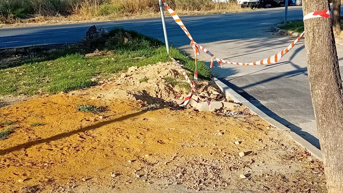 San Enrique denuncia abandono municipal: parques destrozados, un colector sin reparar y botellones de menores 