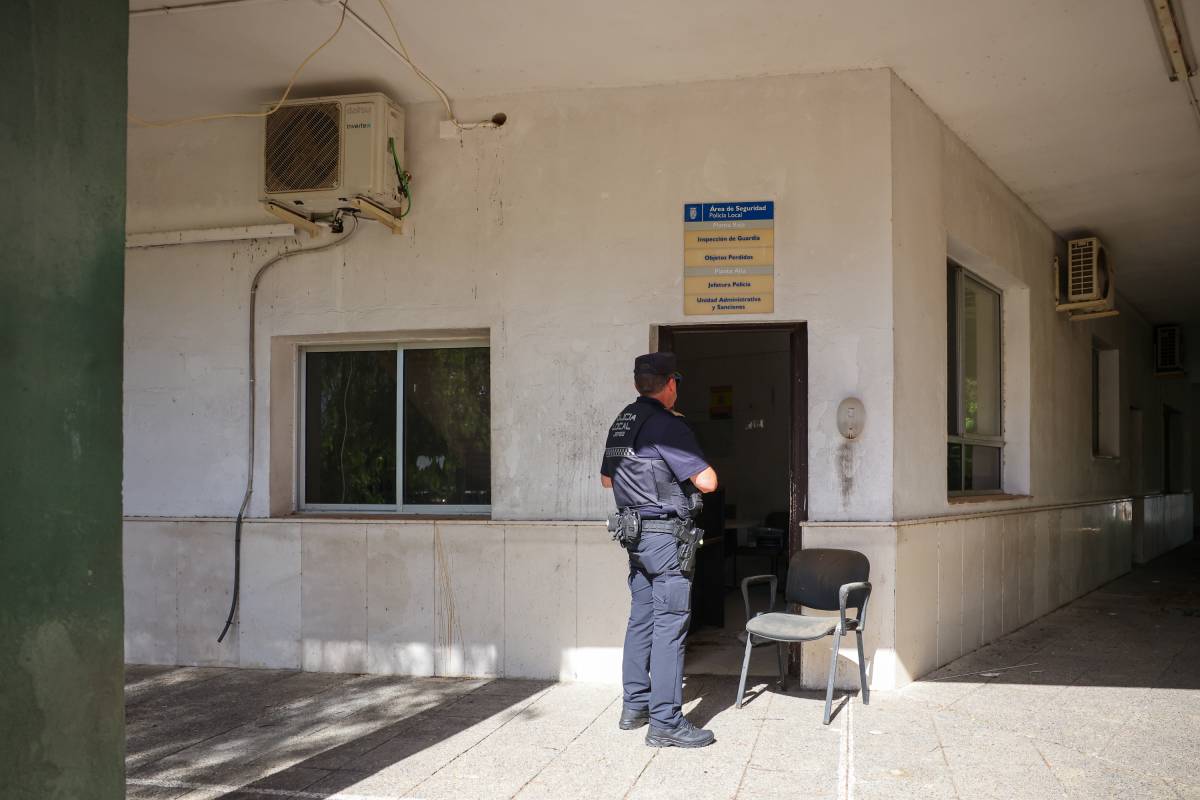 Antigua comisaria Policia Local en el Almendral 