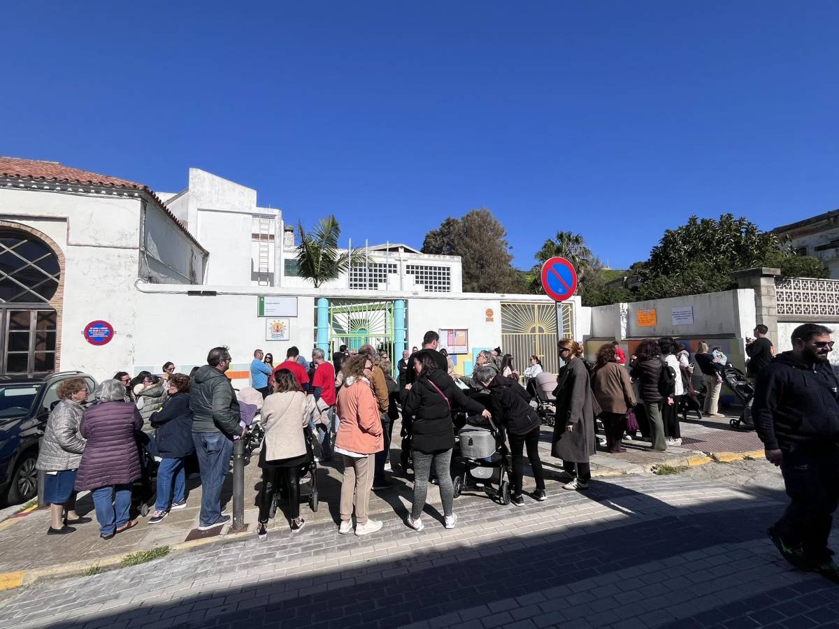 La única escuela infantil pública de Tarifa tiene a 44 menores en lista de espera y un aula cerrada por falta de personal