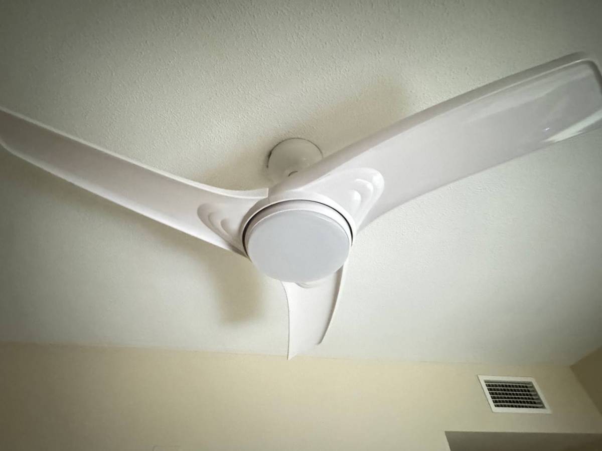 Precio de la luz hoy sábado 6 de junio: enorme diferencia con horas muy caras en comparación con el tramo barato