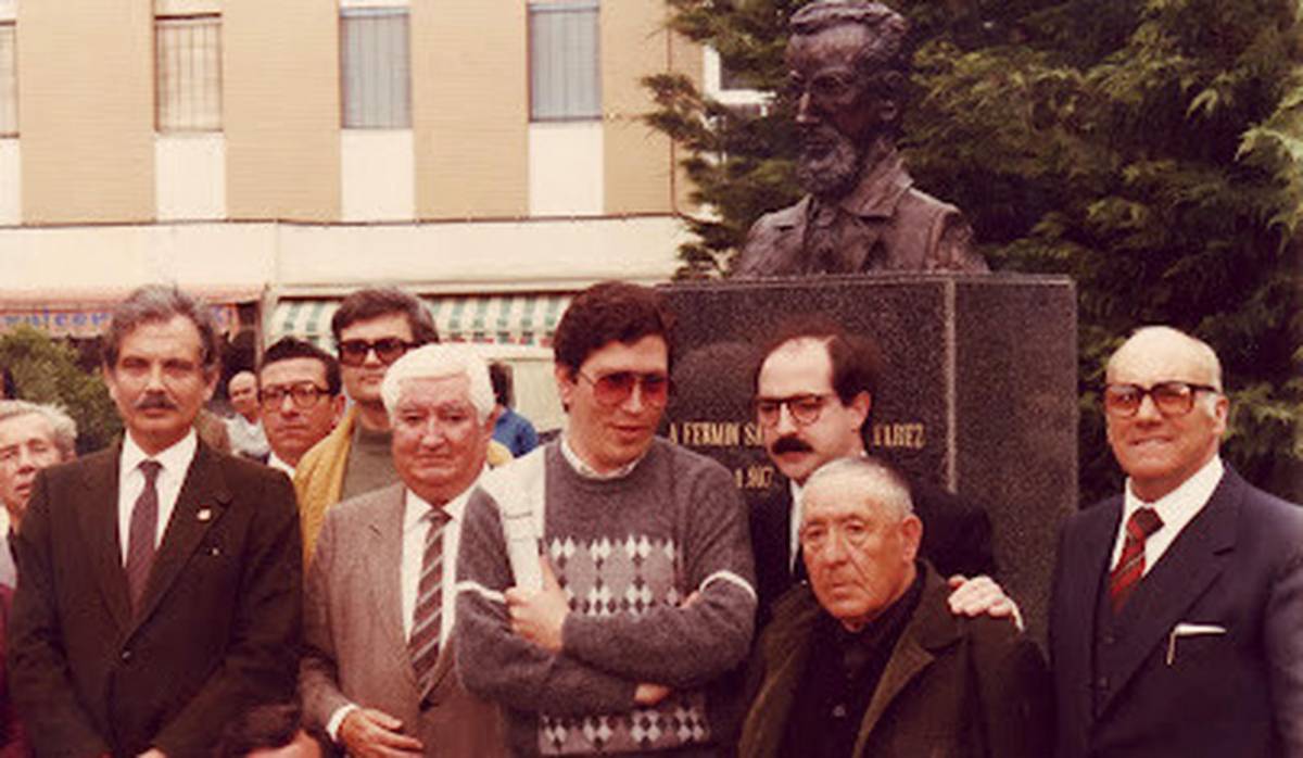 Presentación del busto a Fermín Salvochea en Cádiz - Presentación del busto a Fermín Salvochea en Cádiz