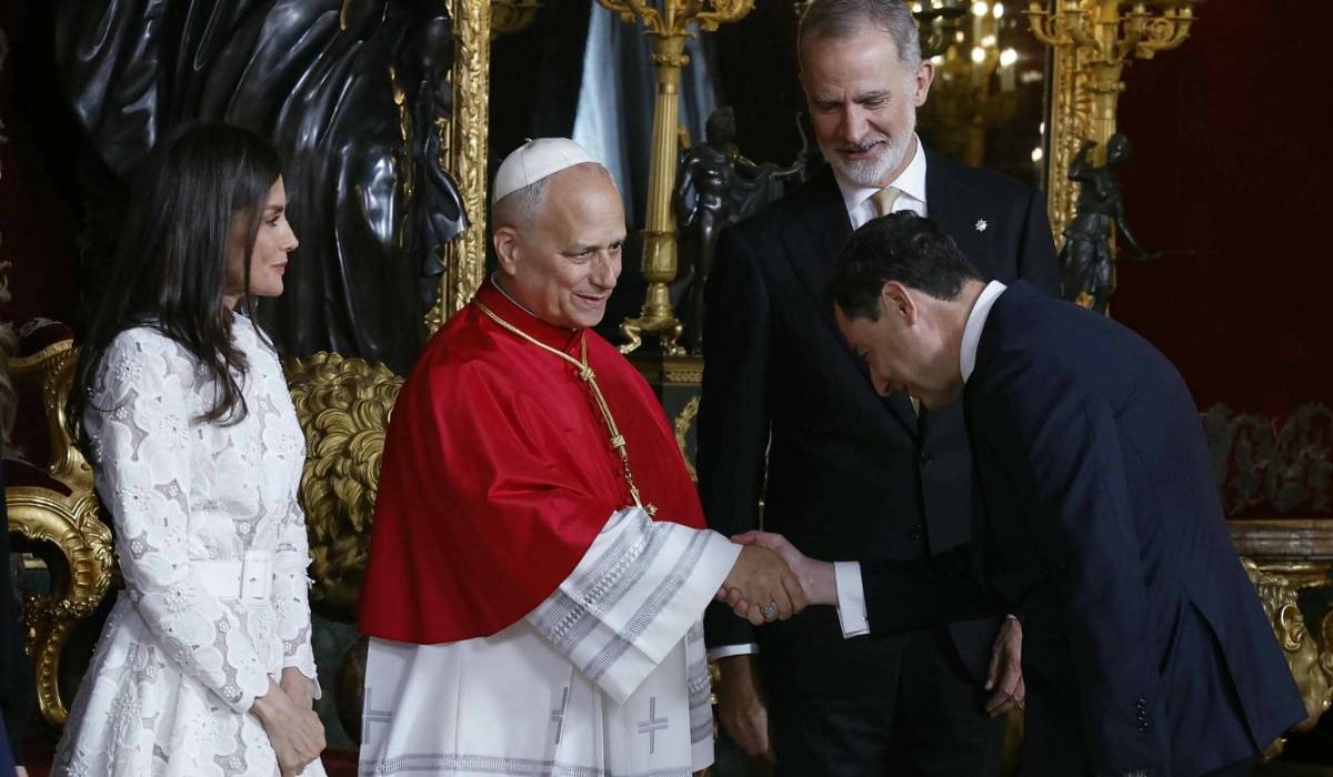 Juanma Moreno traslada al Papa una invitación formal para que visite Andalucía, 