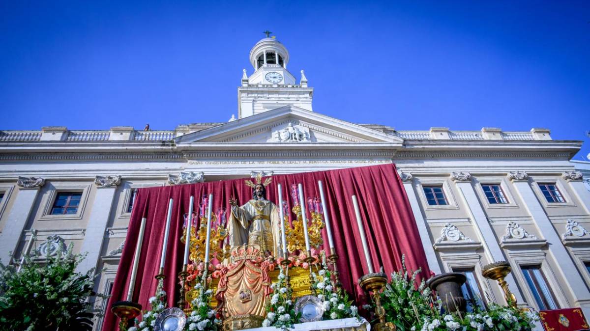 La procesión del Corpus de Cádiz, en imágenes