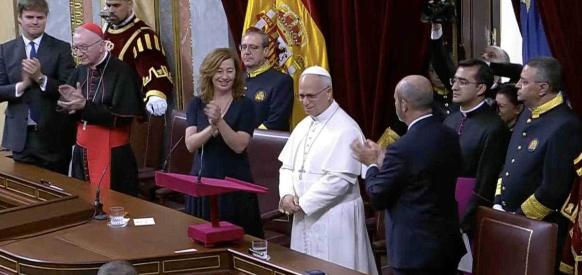 El Papa, en el Congreso, reivindica la acogida para los migrantes y critica el aborto