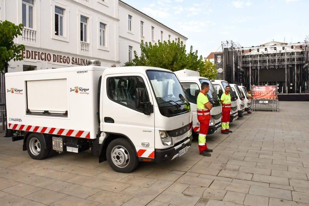 Amenaza de huelga de limpieza de San Roque: el Ayuntamiento acusa al comité de empresa de 