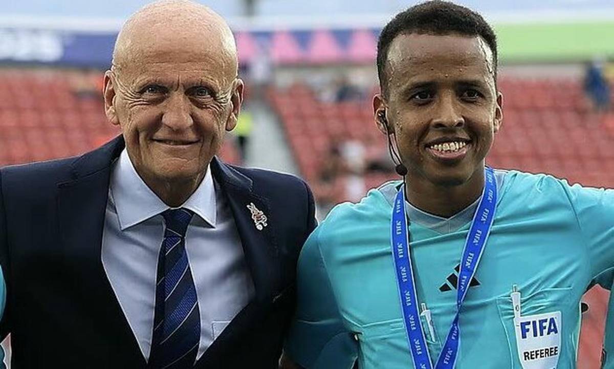 De ser el mejor árbitro africano a no poder arbitrar en el Mundial: Estados Unidos expulsa a Artan por su veto a Somalia