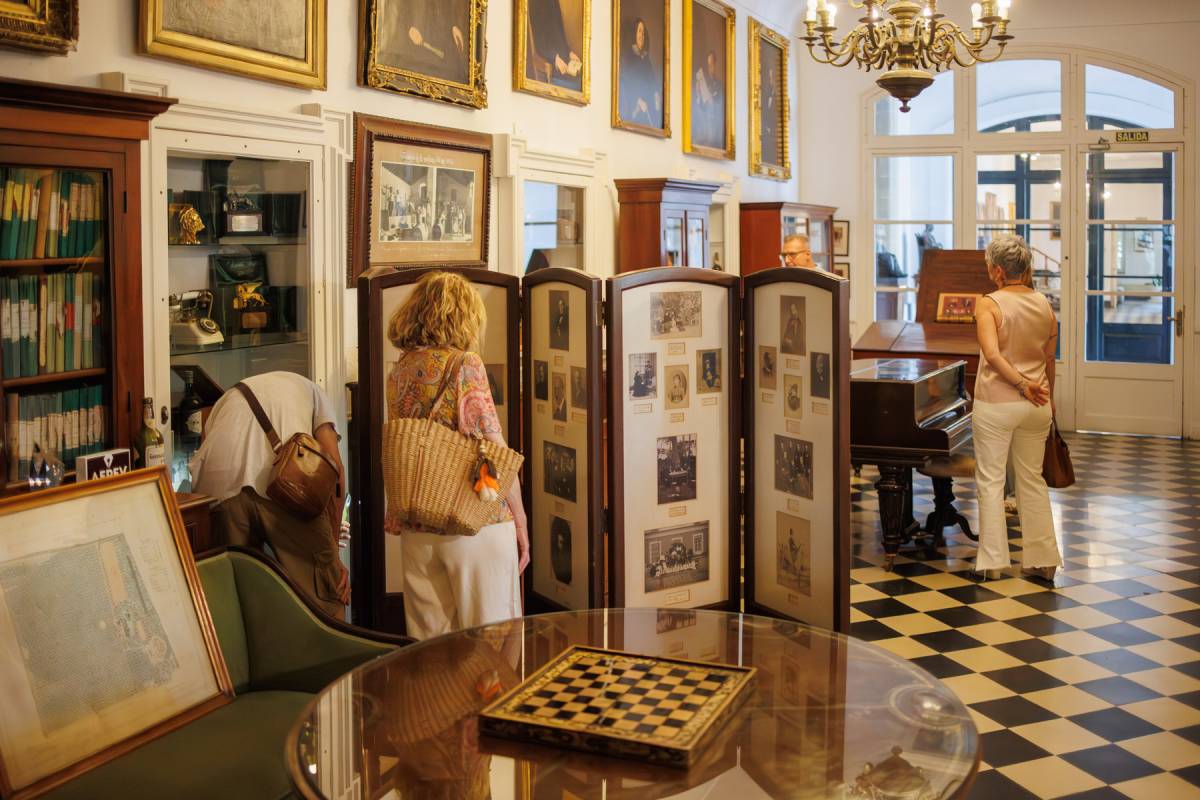 VISITA GUIADA ARCHIVO GONZALEZ BYASS