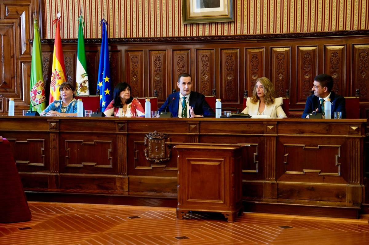 Juan Latorre, tras ser investido presidente de la Diputación de Jaén. - Juan Latorre, tras ser investido presidente de la Diputación de Jaén.