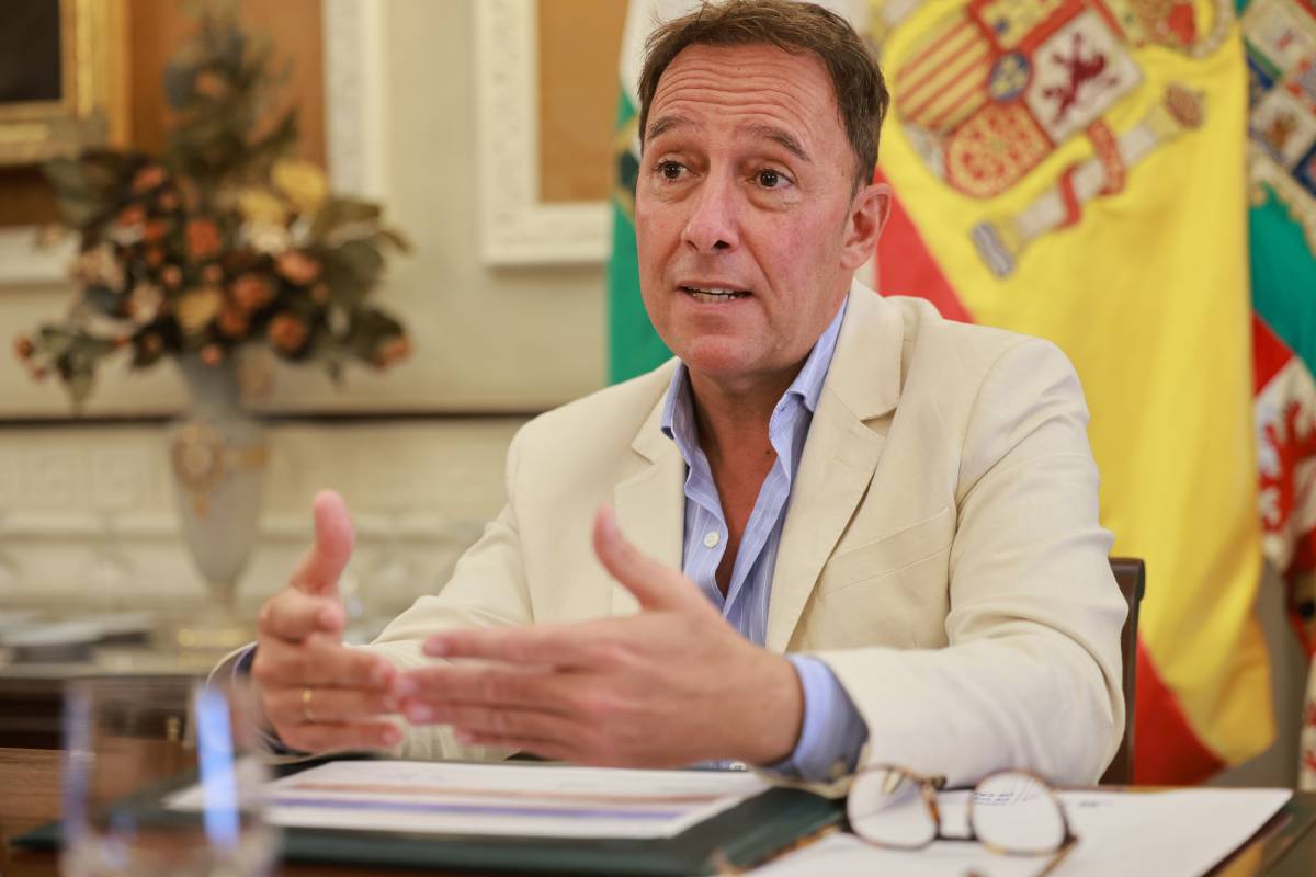 Jose Manuel Cossi delegado provincial vivienda - JUAN CARLOS TORO Jose Manuel Cossi delegado provincial vivienda