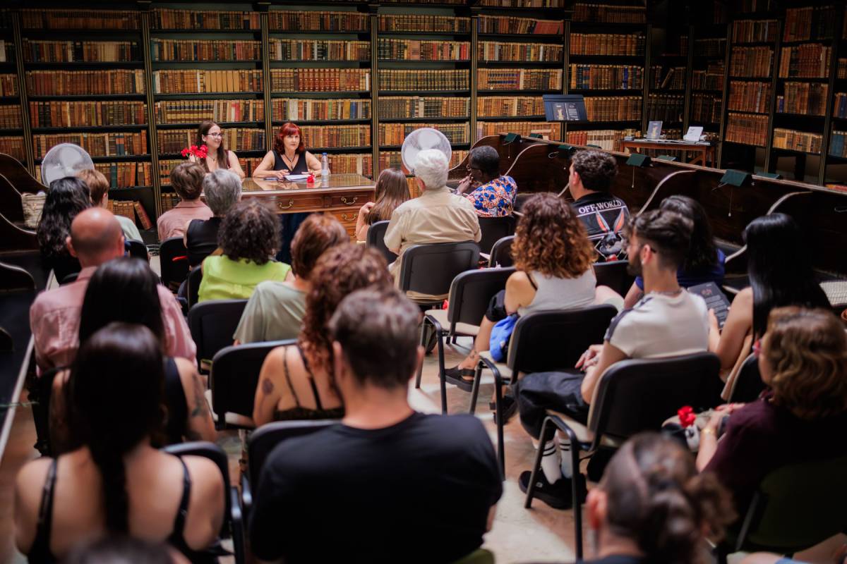 YOLANDA ROSADO PRESENTACION DE LIBRO