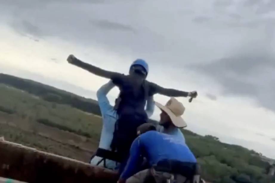 Una joven de 21 años muere en un salto de puenting al no atarle la cuerda de seguridad