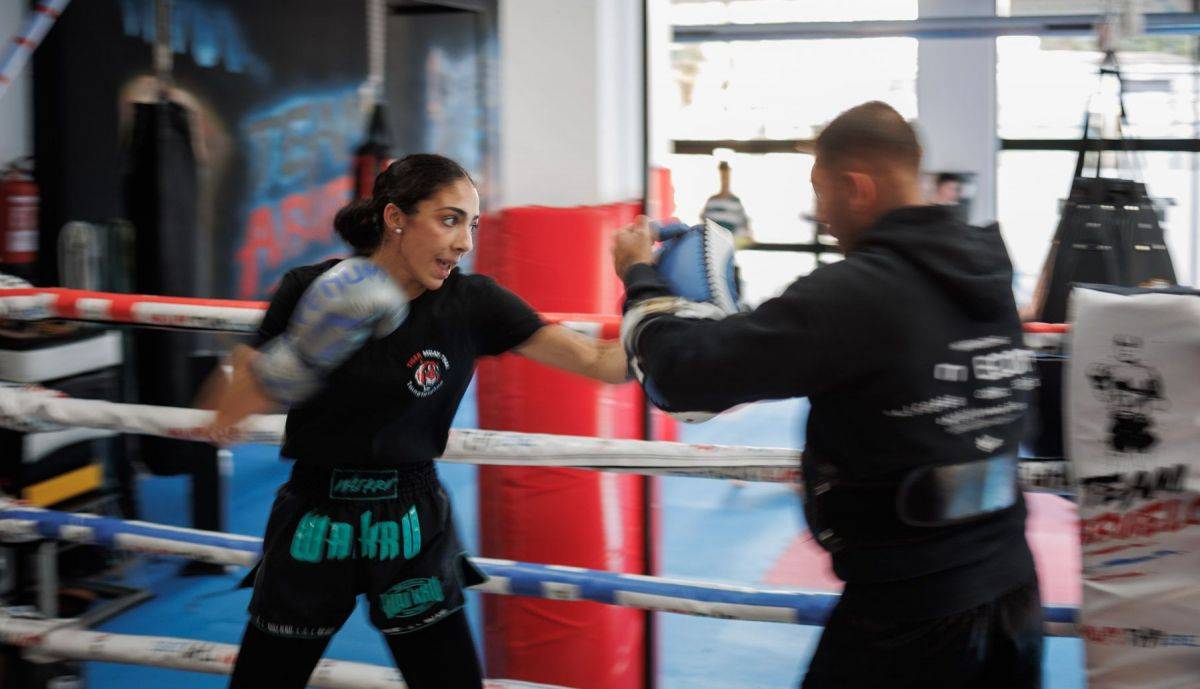 Jerez reúne a jóvenes promesas y luchadores profesionales en el IV Muay Thai Legends: Chapín, sede de la gala solidaria
