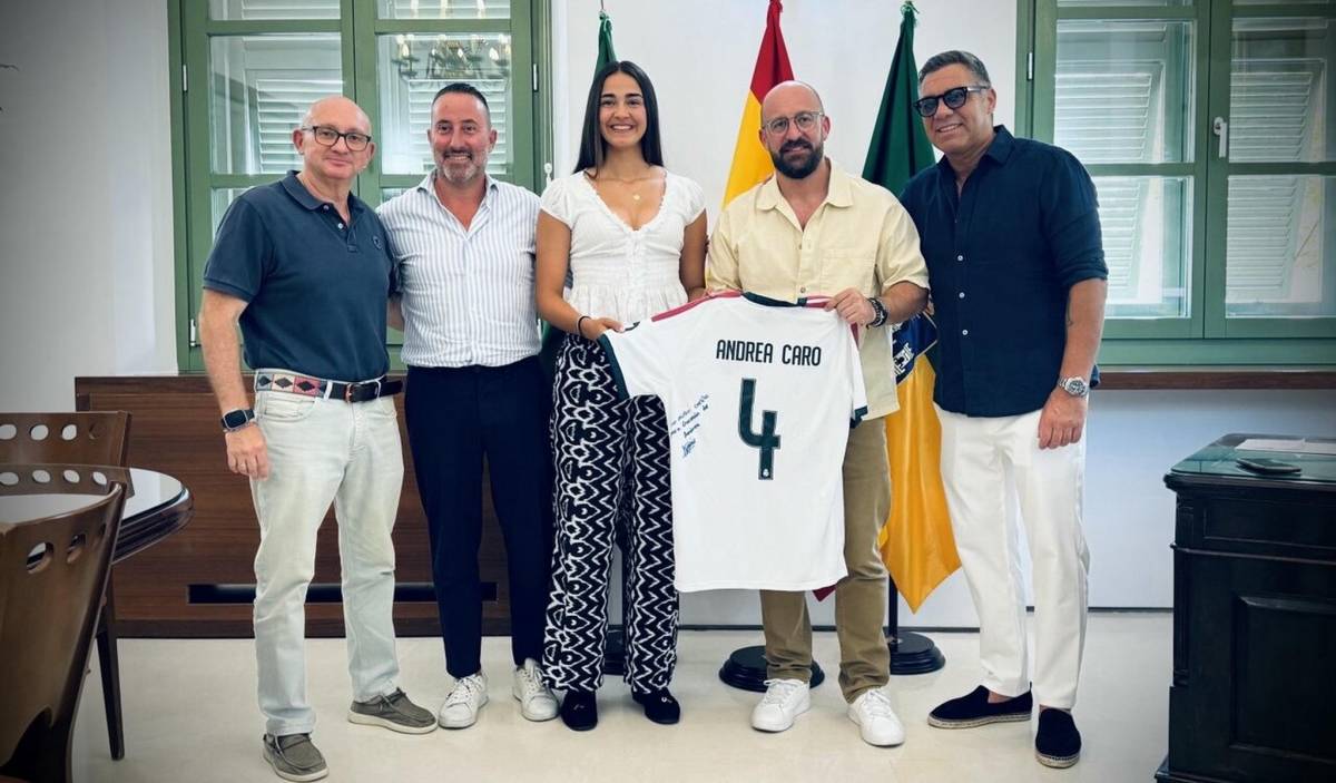 La futbolista portuense Andrea Caro ficha por el Real Madrid con 16 años tras jugar 22 partidos con el filial del Betis