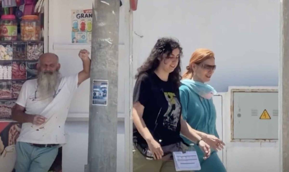 Chipiona ya acoge el rodaje del biopic de Rocío Jurado: el increíble parecido de la actriz que interpreta a 'La más grande'