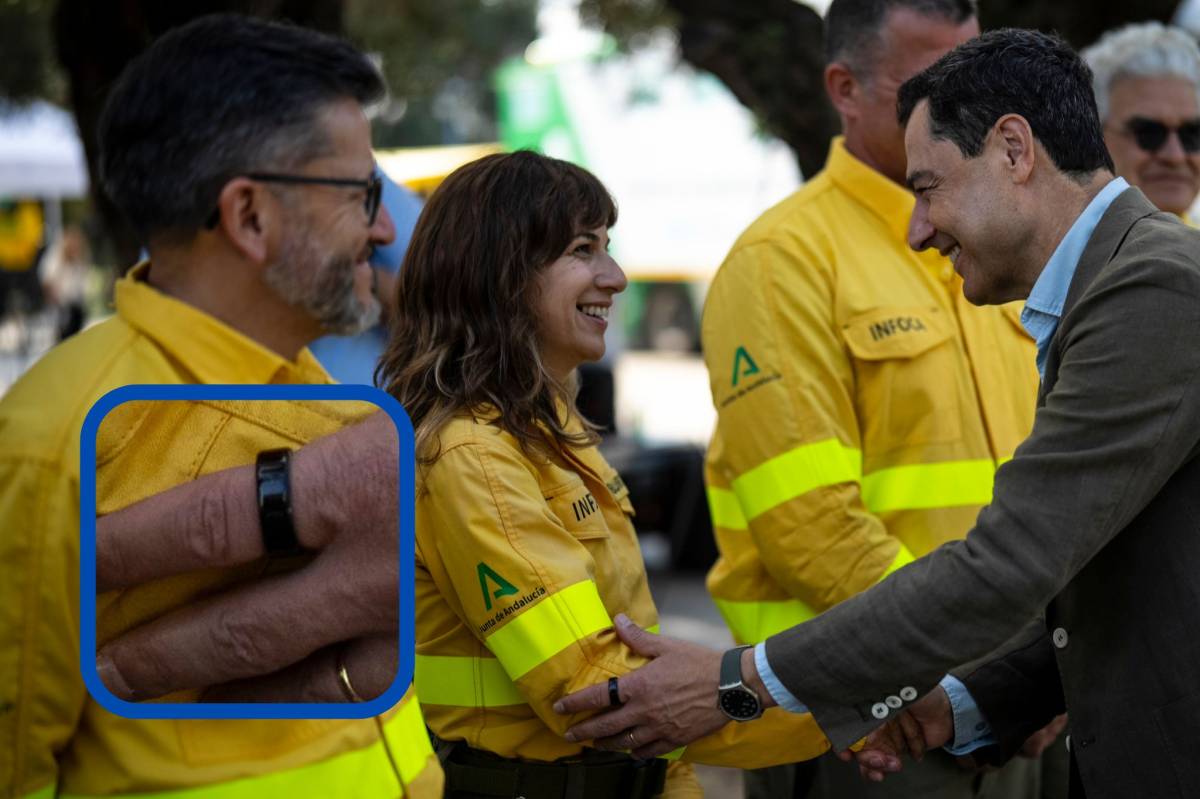 Para qué sirve el anillo negro que llevan Juanma Moreno o el rey Juan Carlos: precio, marca, problemas de salud...