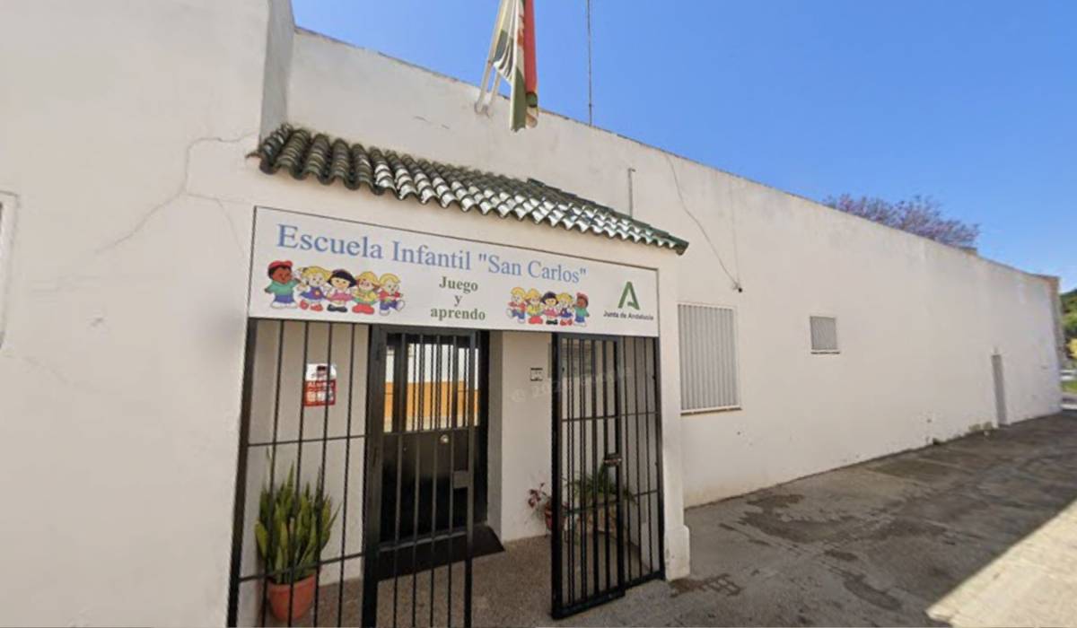 La guardería de la Junta en la barriada de La Plata de Jerez que será renovada con una importante obra tras sufrir fisuras