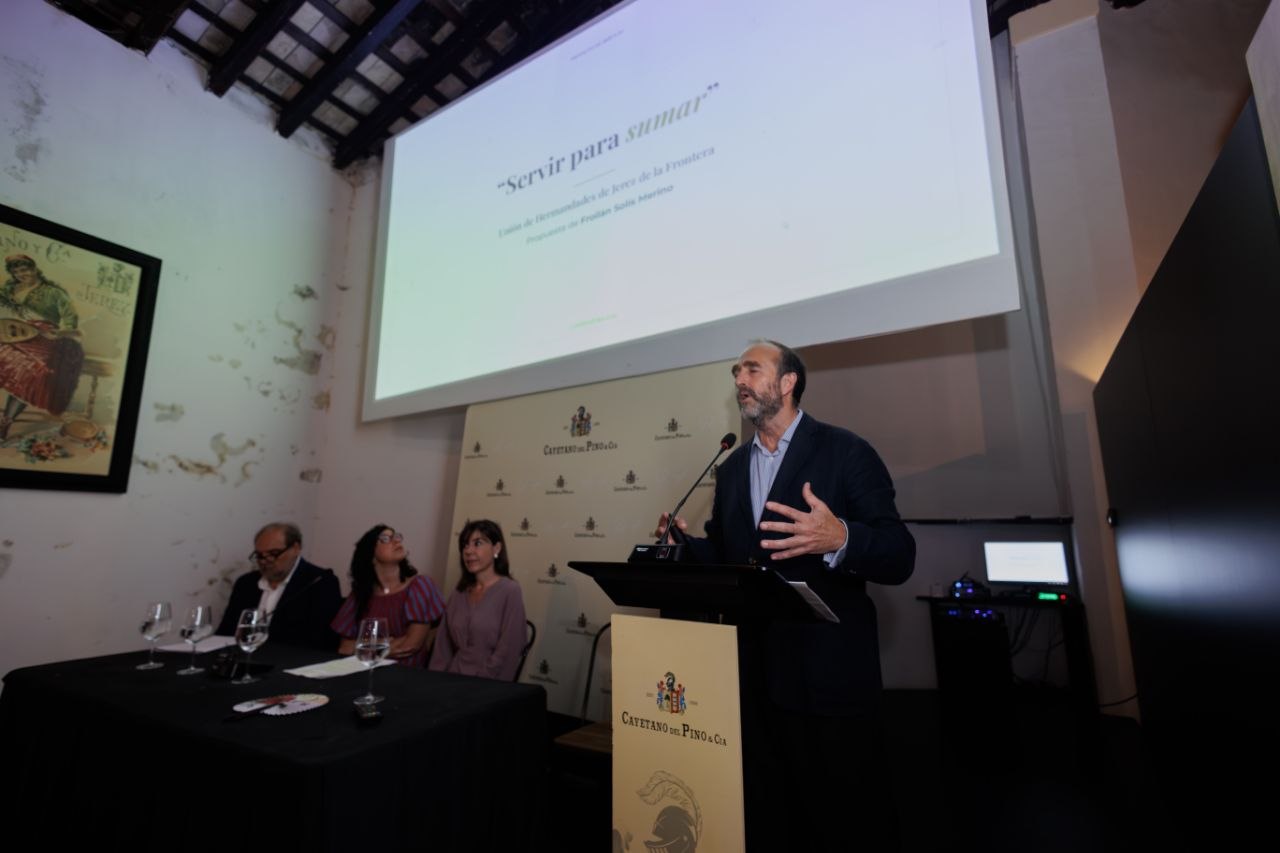  El candidato Froilán Solís propone un Consejo más cercano, transparente y útil para las cofradías de Jerez