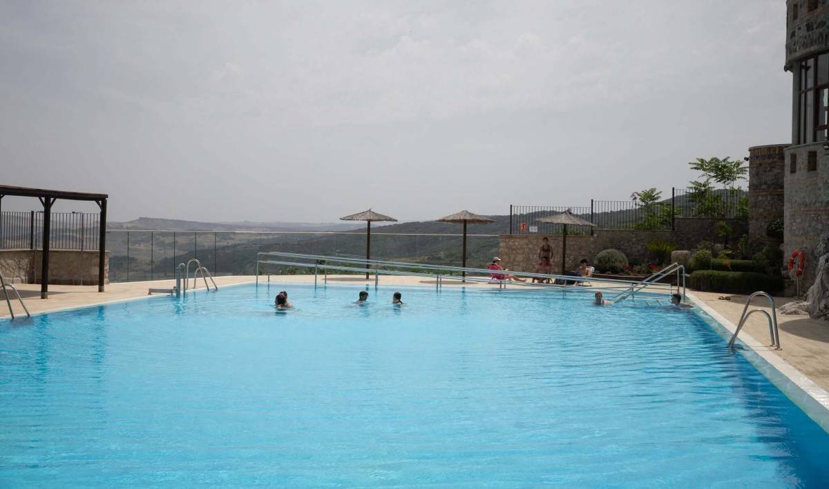 La piscina de El Tajo en Grazalema, recién inaugurada en su temporada 2026