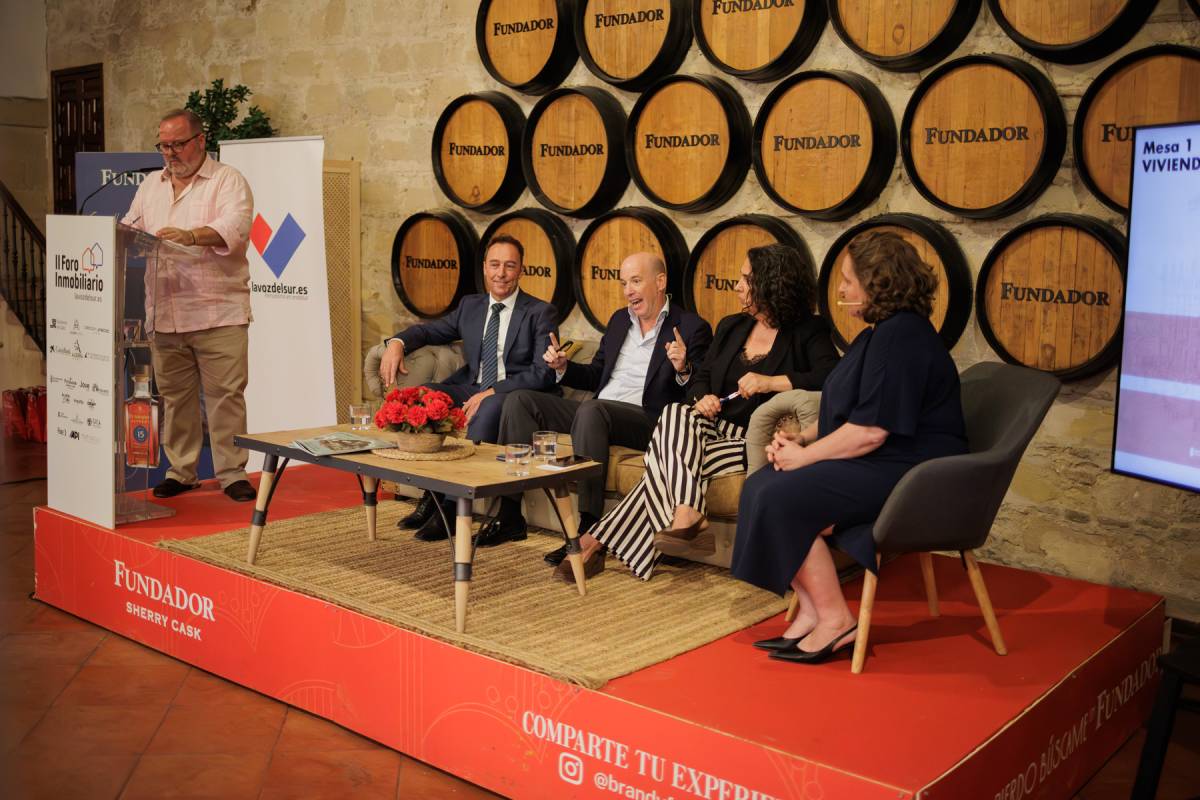 La primera mesa de la jornada del II Foro Inmobiliario de lavozdelsur.es.