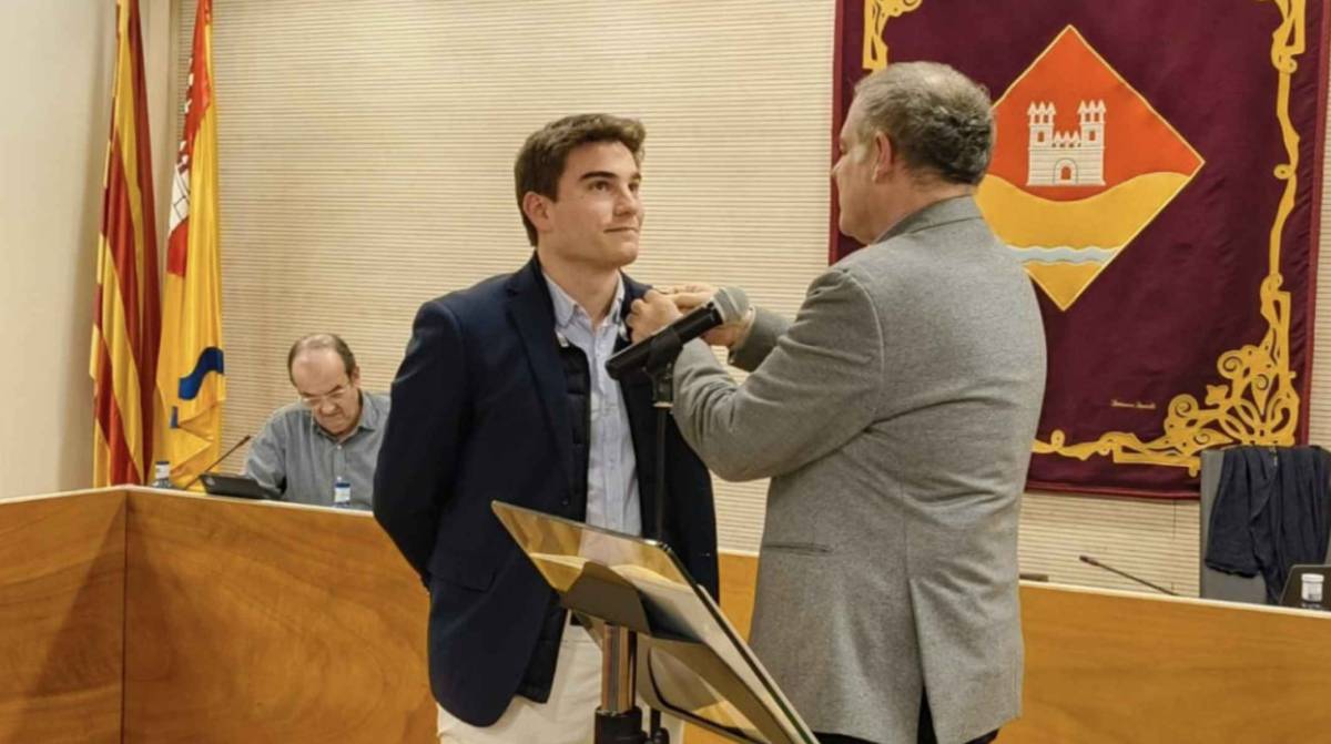 Un concejal de Vox abandona la política para hacerse sacerdote