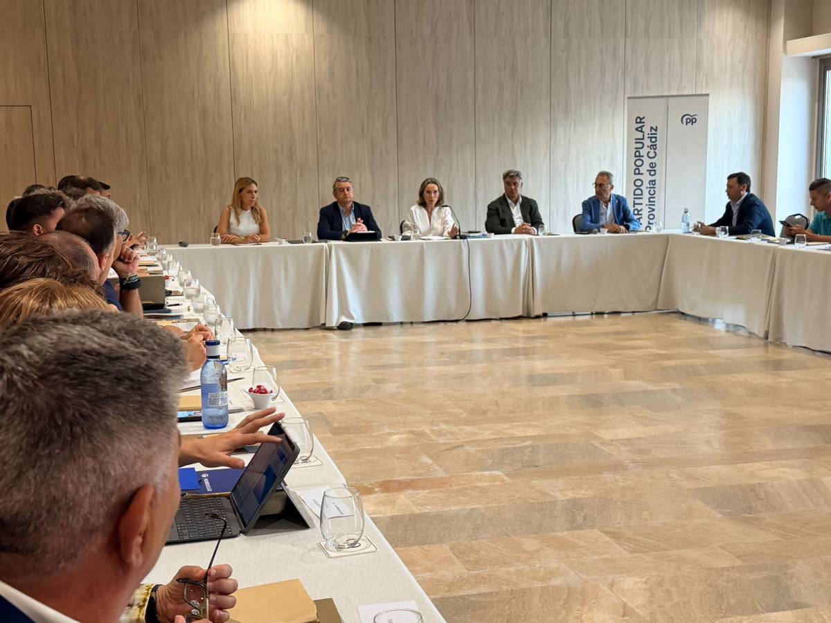 Un momento de la reunión de los populares. - Un momento de la reunión de los populares.