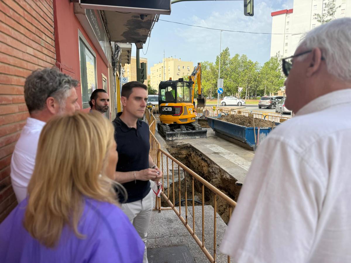 Obra importante en la calle Córdoba de Jerez para evitar las inundaciones que se producen cíclicamente