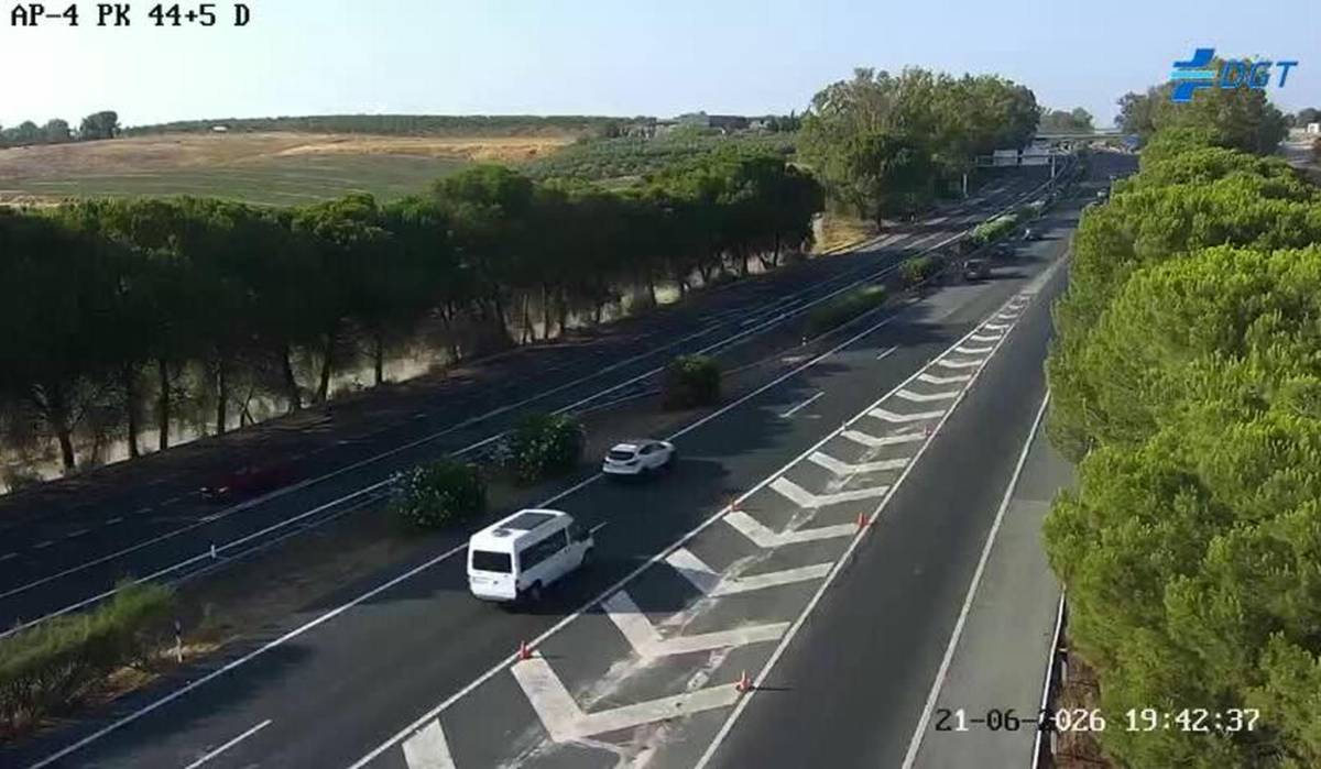 La vuelta a Sevilla se atasca en la AP-4 a la altura de Las Cabezas: aviso amarillo por circulación densa y retenciones