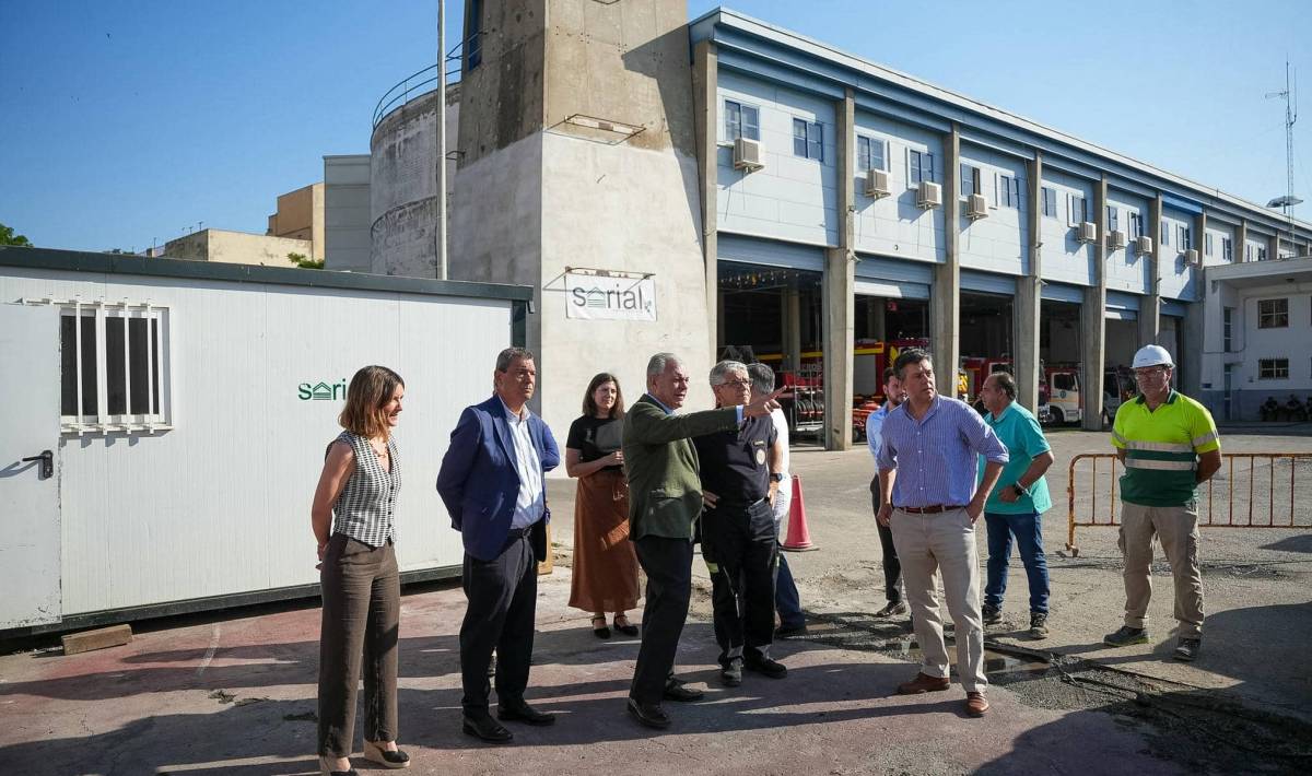 De décadas de abandono a su renovación completa: Sevilla rehabilita el parque de bomberos del Polígono Sur
