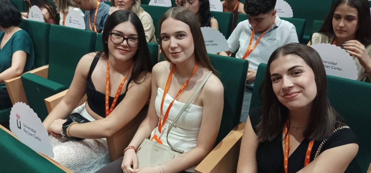Blanca, Amanda y María, las 'atletas' excelentes en economía que han representado a Cádiz en la olimpiada nacional