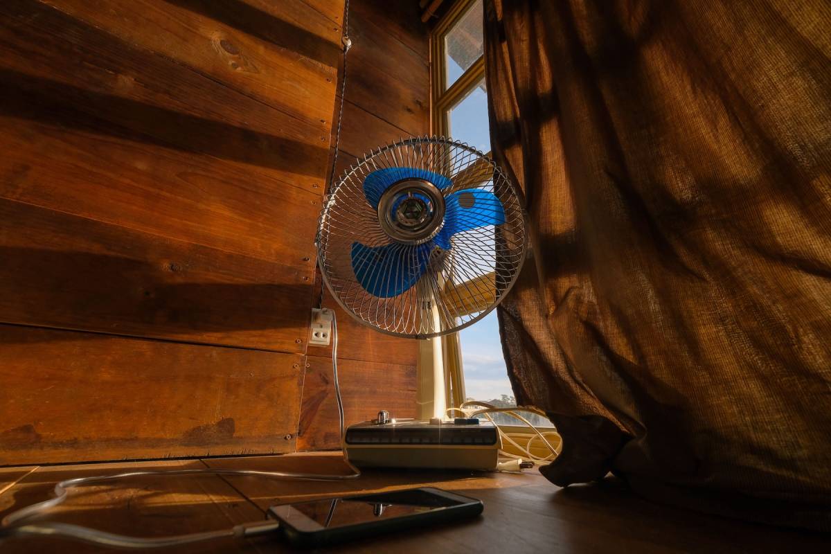 Precio de la luz hoy, martes 23 de junio: encadena dos días de subida, pero hay una 'ventana' de ahorro