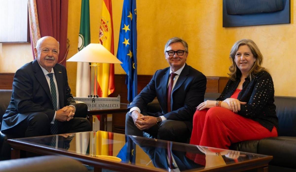 Vox reconoce un acuerdo en camino pero afea al PP que 